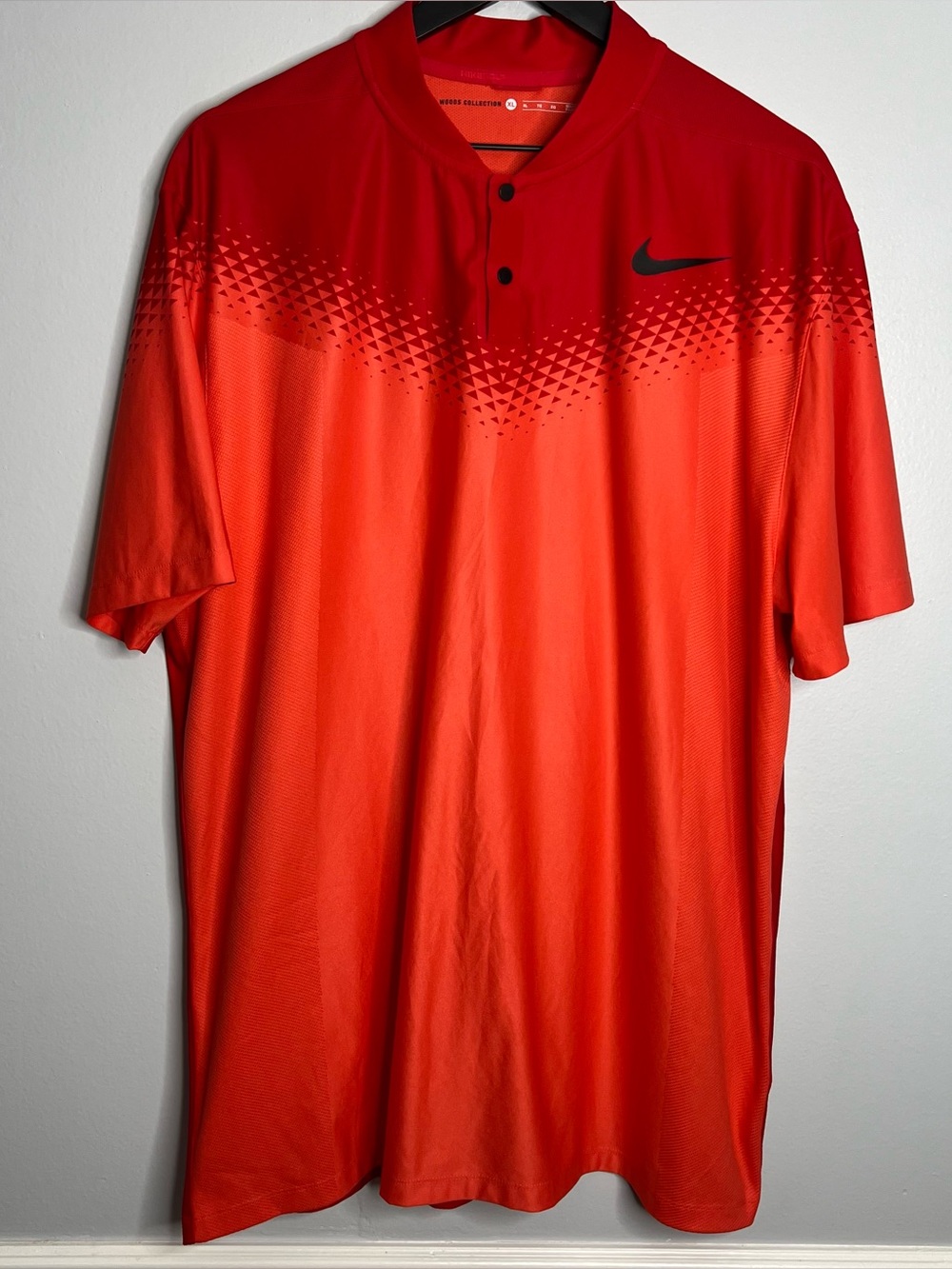 Nike Tiger Woods Dri-Fit Golf Shirt Mens XL Orange Red Sun Day